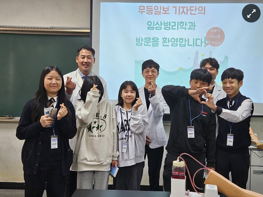 '인체와 병균' 관계 살피는 임상병리사 '인기