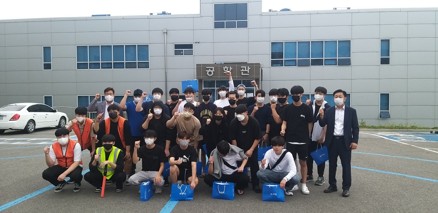 인천의 명문 쌍용직업전문학교 학생들 미래자동차과를 탐구하다 !